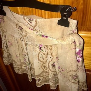 Pleated Floral Mini Skirt